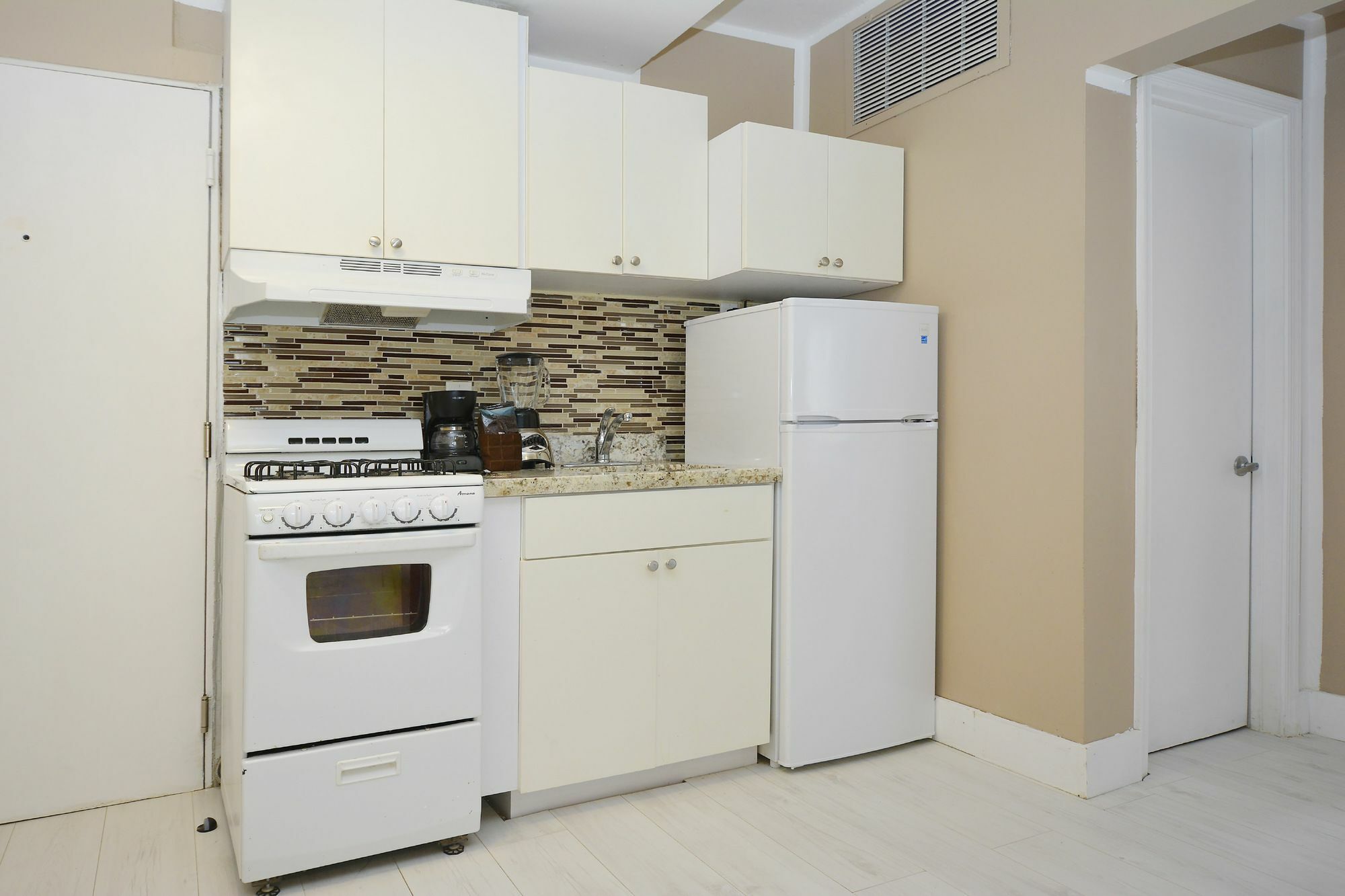 335 Ocean Walk Apartments Miami Beach Dış mekan fotoğraf